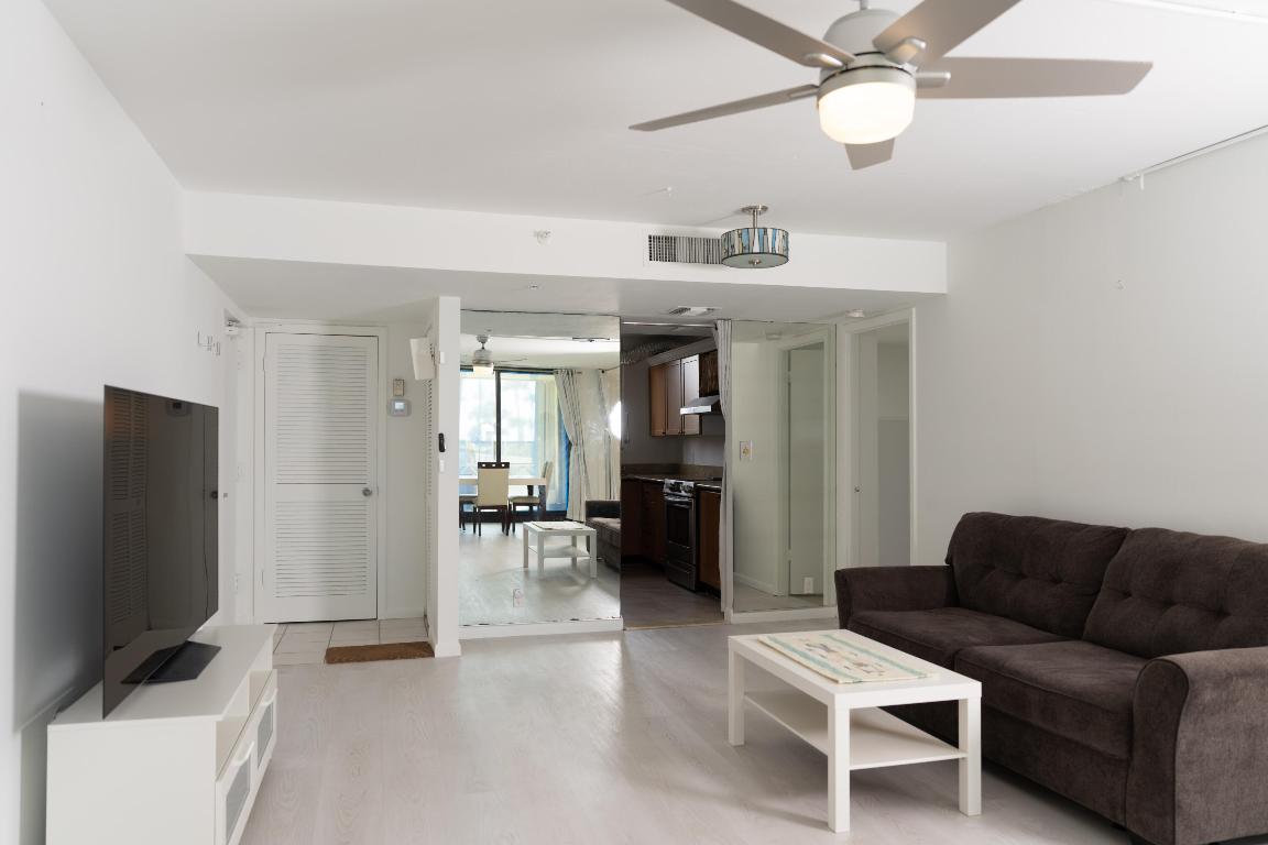 OCEAN TRAIL CONDO IV - Residential Lease
