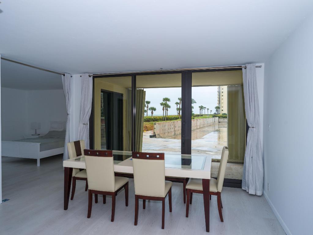 OCEAN TRAIL CONDO IV - Residential Lease