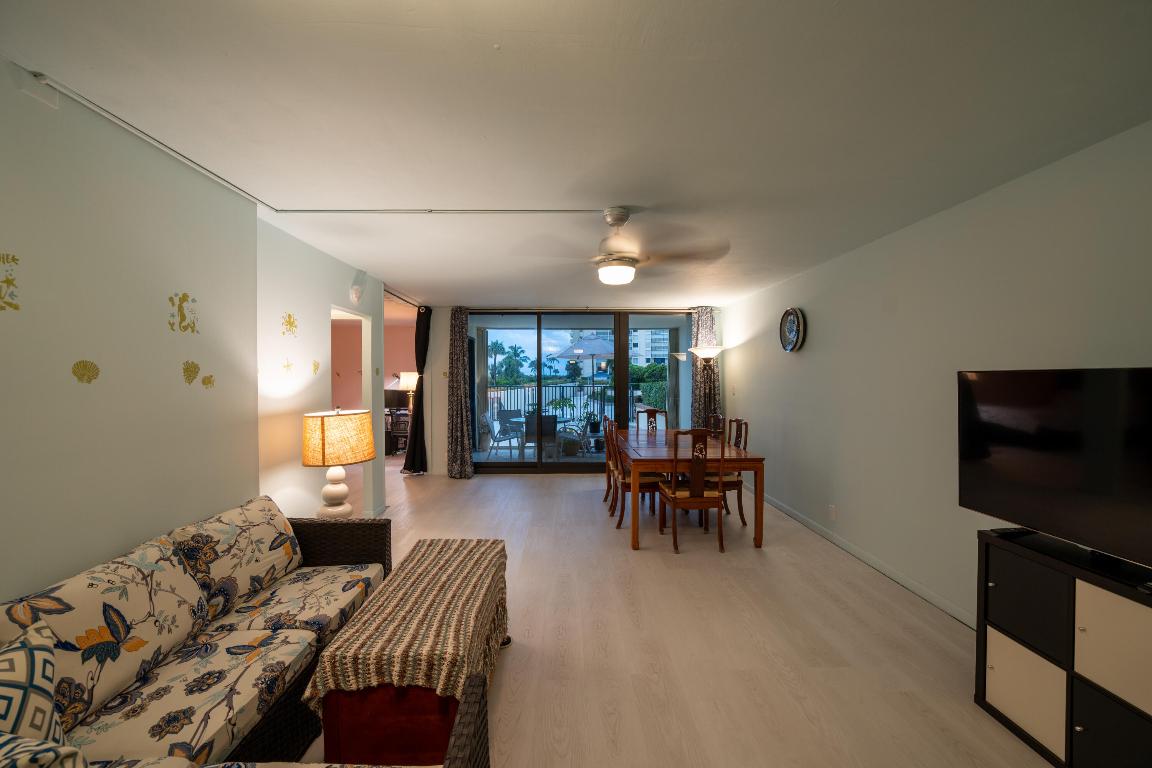 OCEAN TRAIL CONDO IV - Residential Lease