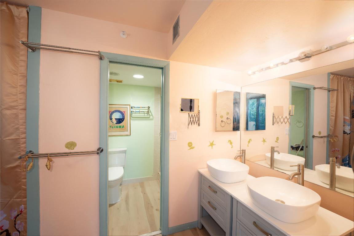 OCEAN TRAIL CONDO IV - Residential Lease