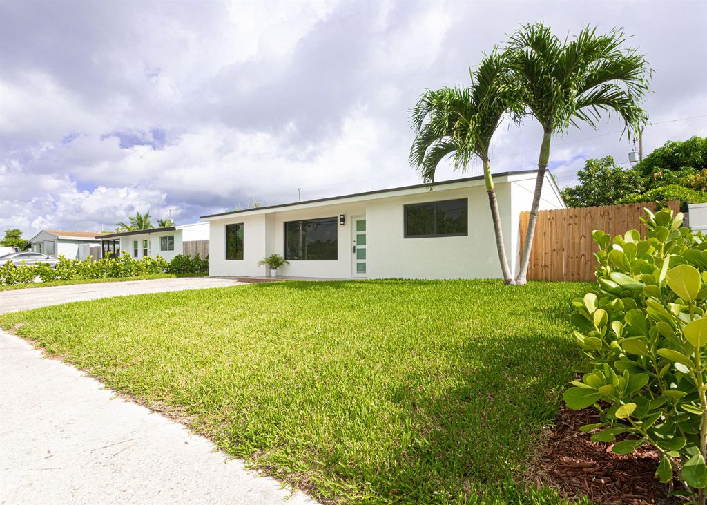 Photo of 4097 Gun Club Road, West Palm Beach, FL 33406 (MLS # R11009060)