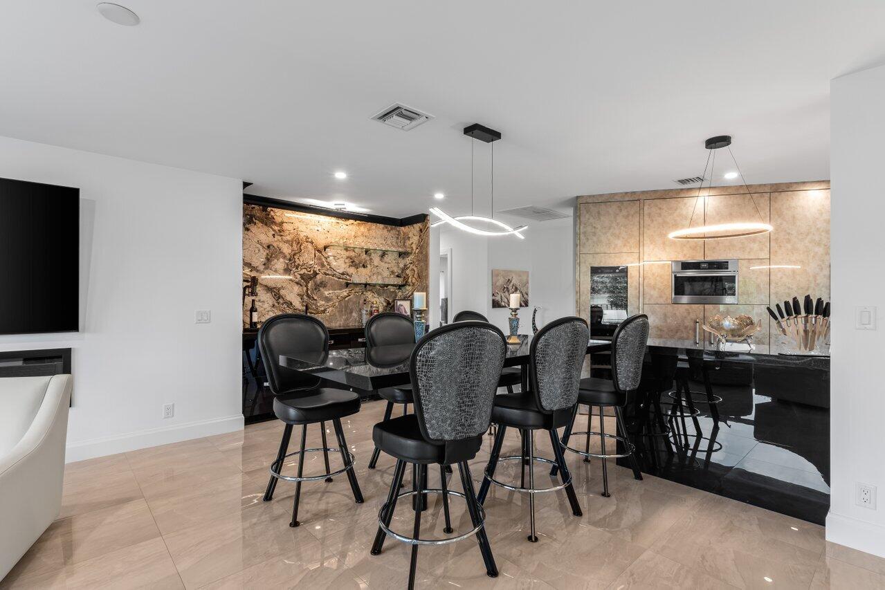 DELRAY DUNES FIRST SEC - Residential