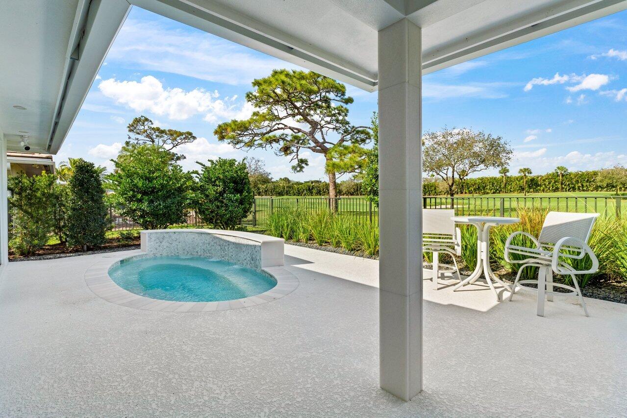 DELRAY DUNES FIRST SEC - Residential