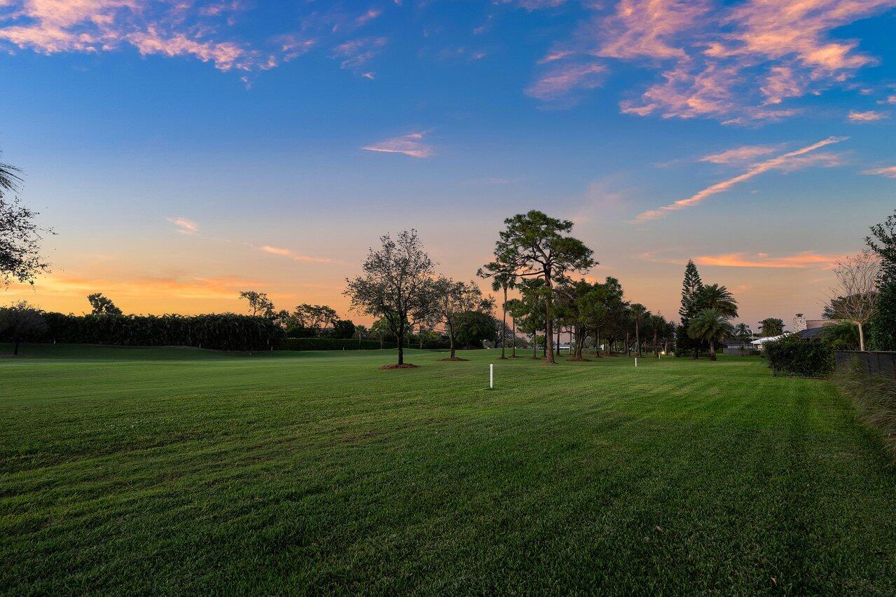 DELRAY DUNES FIRST SEC - Residential