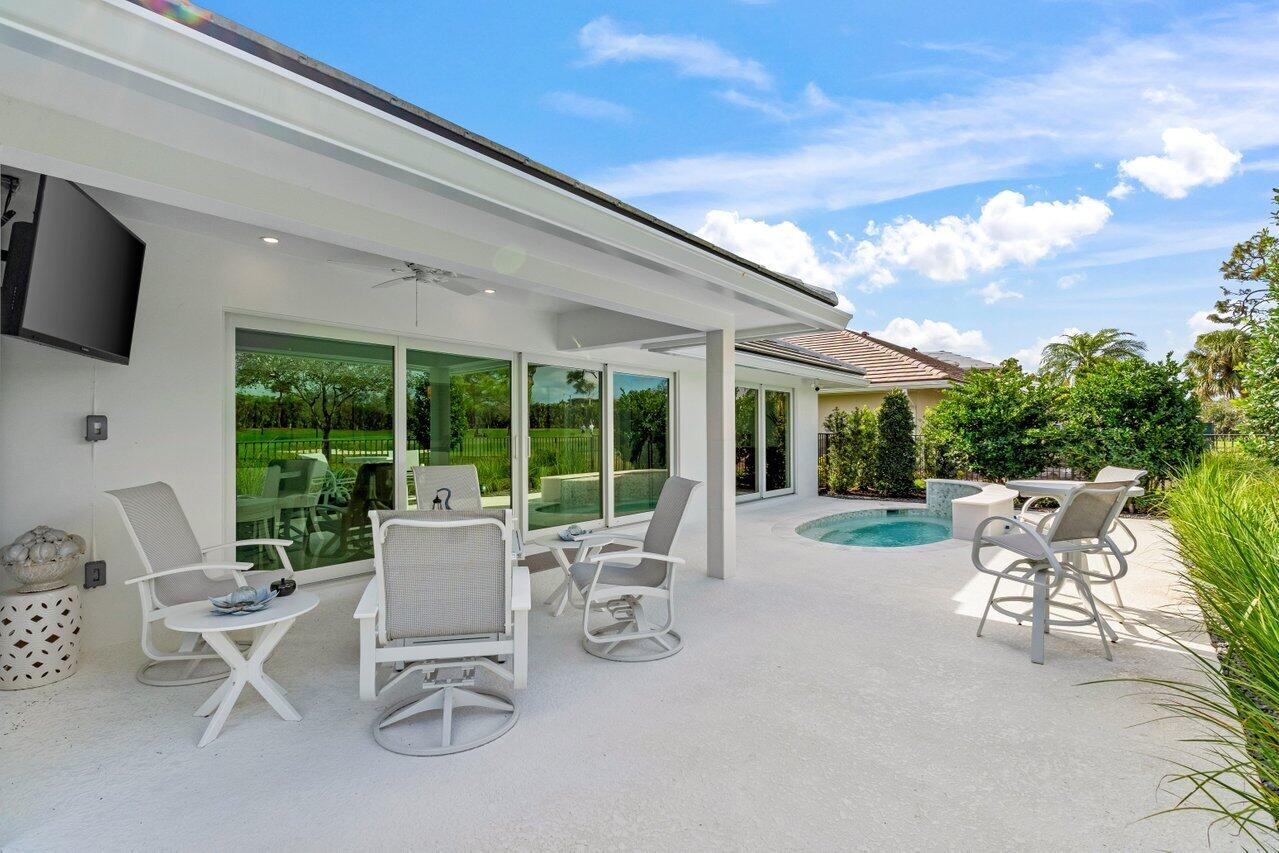 DELRAY DUNES FIRST SEC - Residential