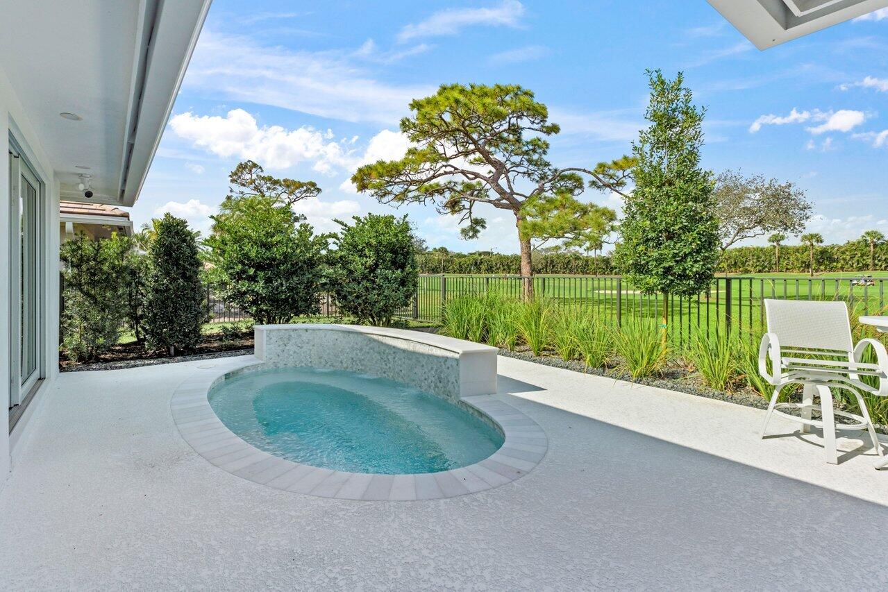 DELRAY DUNES FIRST SEC - Residential