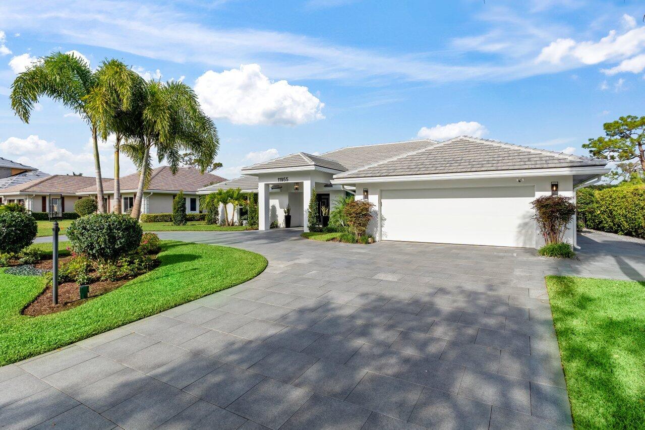 DELRAY DUNES FIRST SEC - Residential