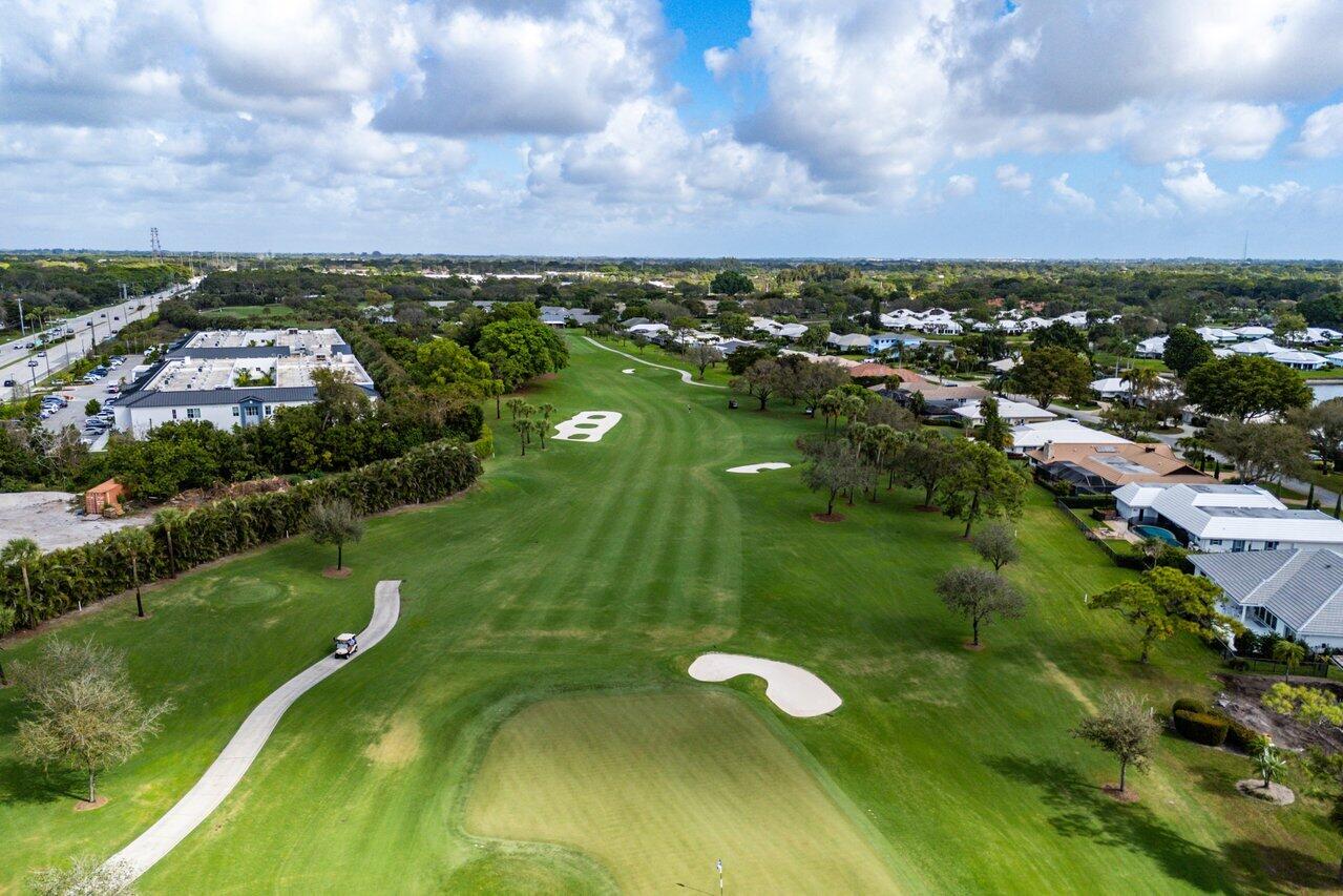 DELRAY DUNES FIRST SEC - Residential