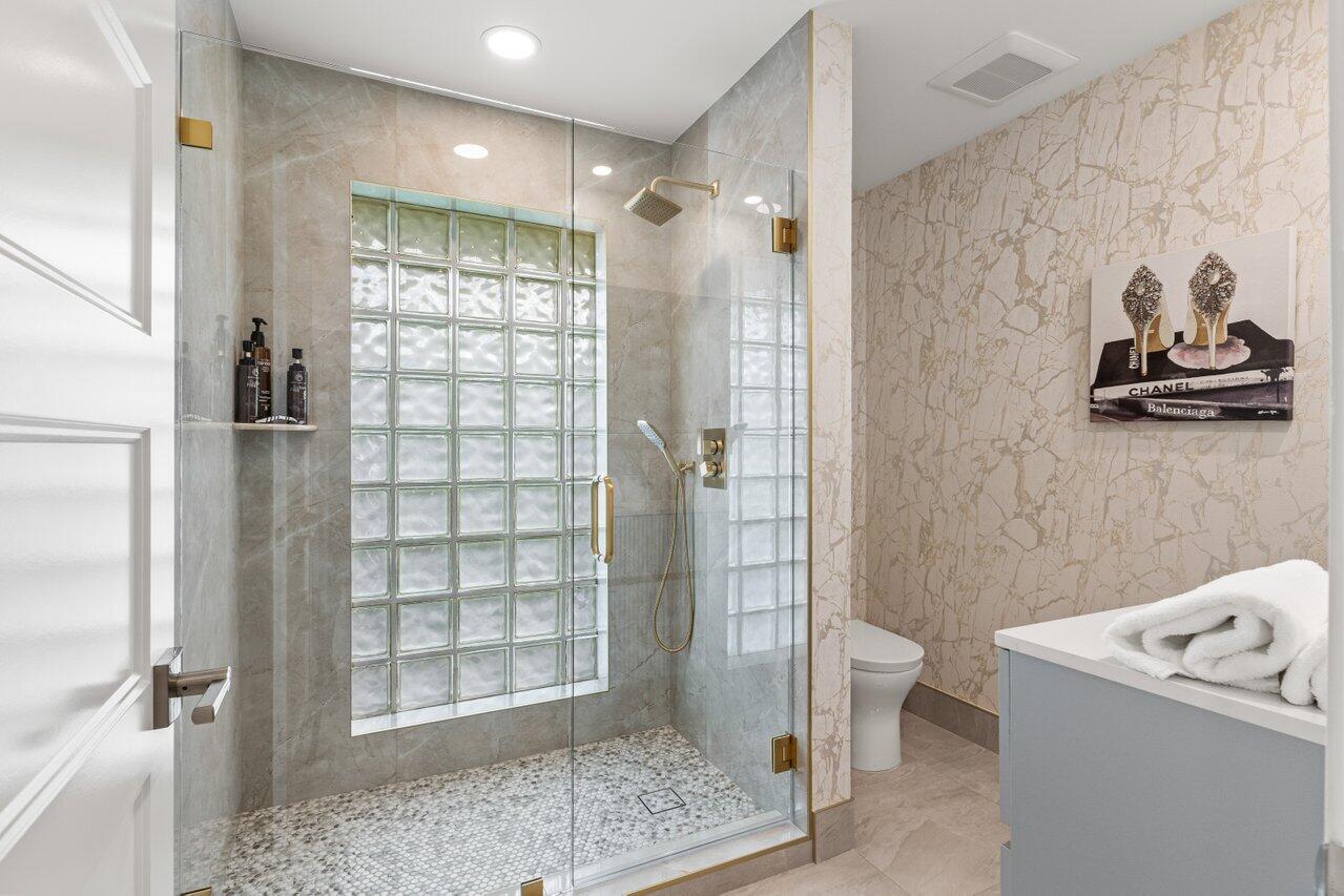 DELRAY DUNES FIRST SEC - Residential