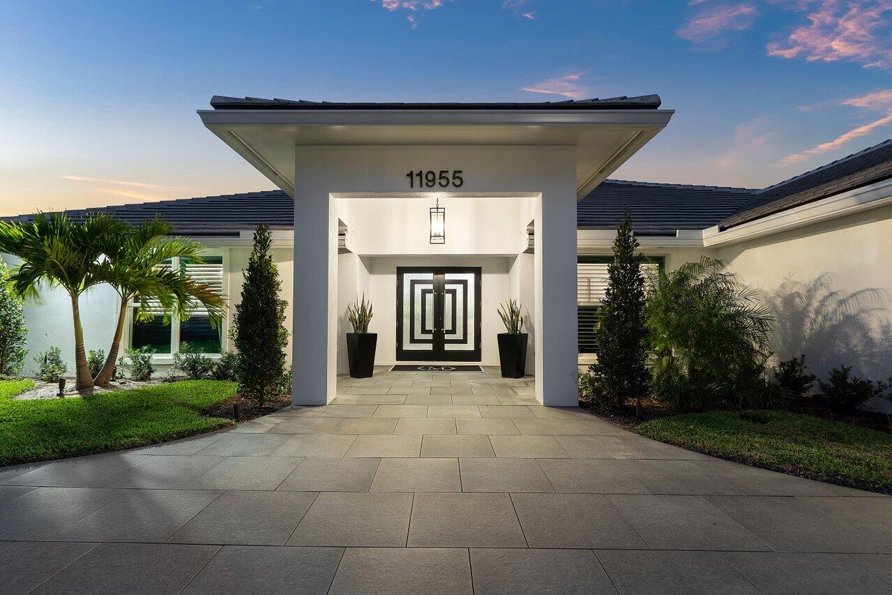 DELRAY DUNES FIRST SEC - Residential