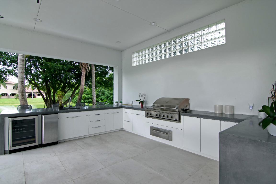 SOUTHFIELDS WELLINGTON COUNTRY - Residential Lease