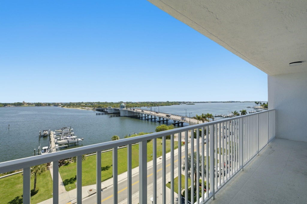 Photo of 3901 S Flagler Drive #802, West Palm Beach, FL 33405 (MLS # B26029438)