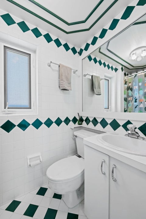 Tiny photo for 1508 NE 30th Court, Oakland Park, FL 33334 (MLS # B26044791)