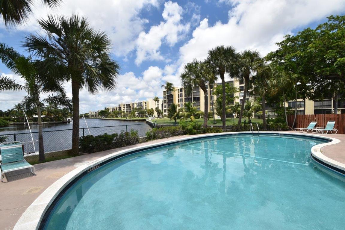 Boca Bayou - Residential