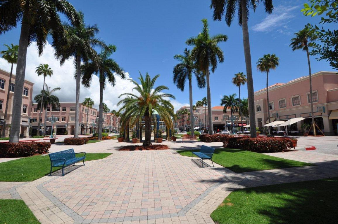 Boca Bayou - Residential