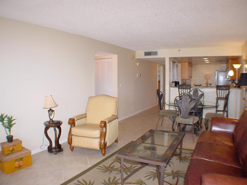 Boca Bayou - Residential