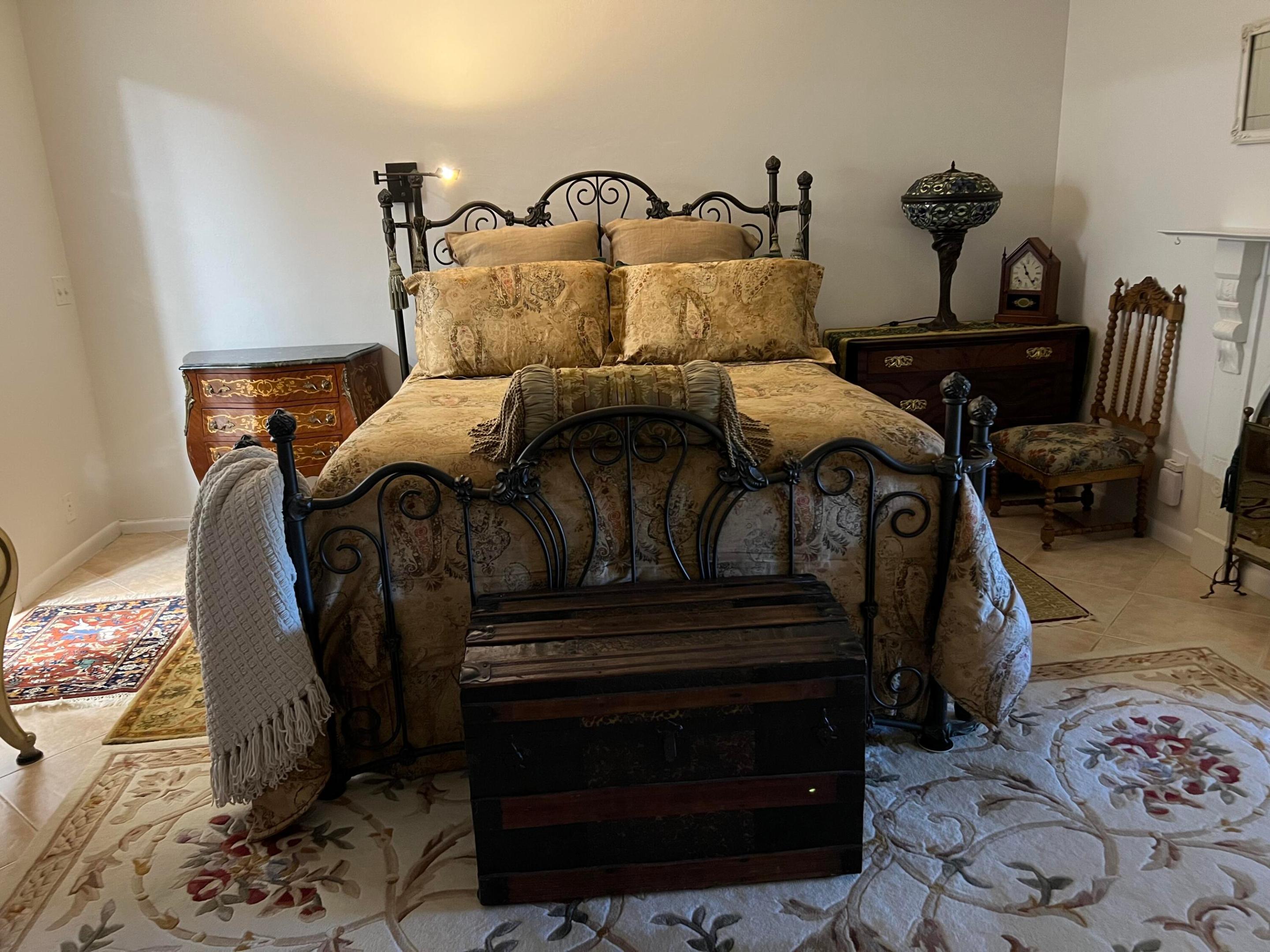 CAMBRIDGE C CONDO - Residential