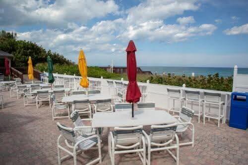 HOLIDAY OUT AT ST LUCIE S - Residential