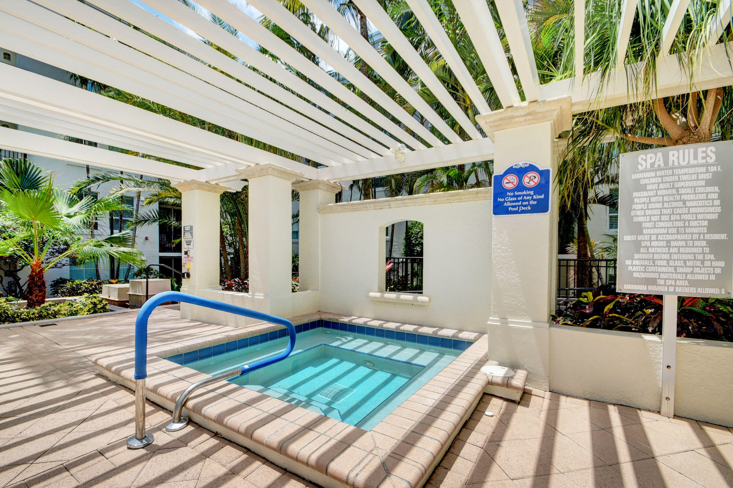 Prado Condo - Residential