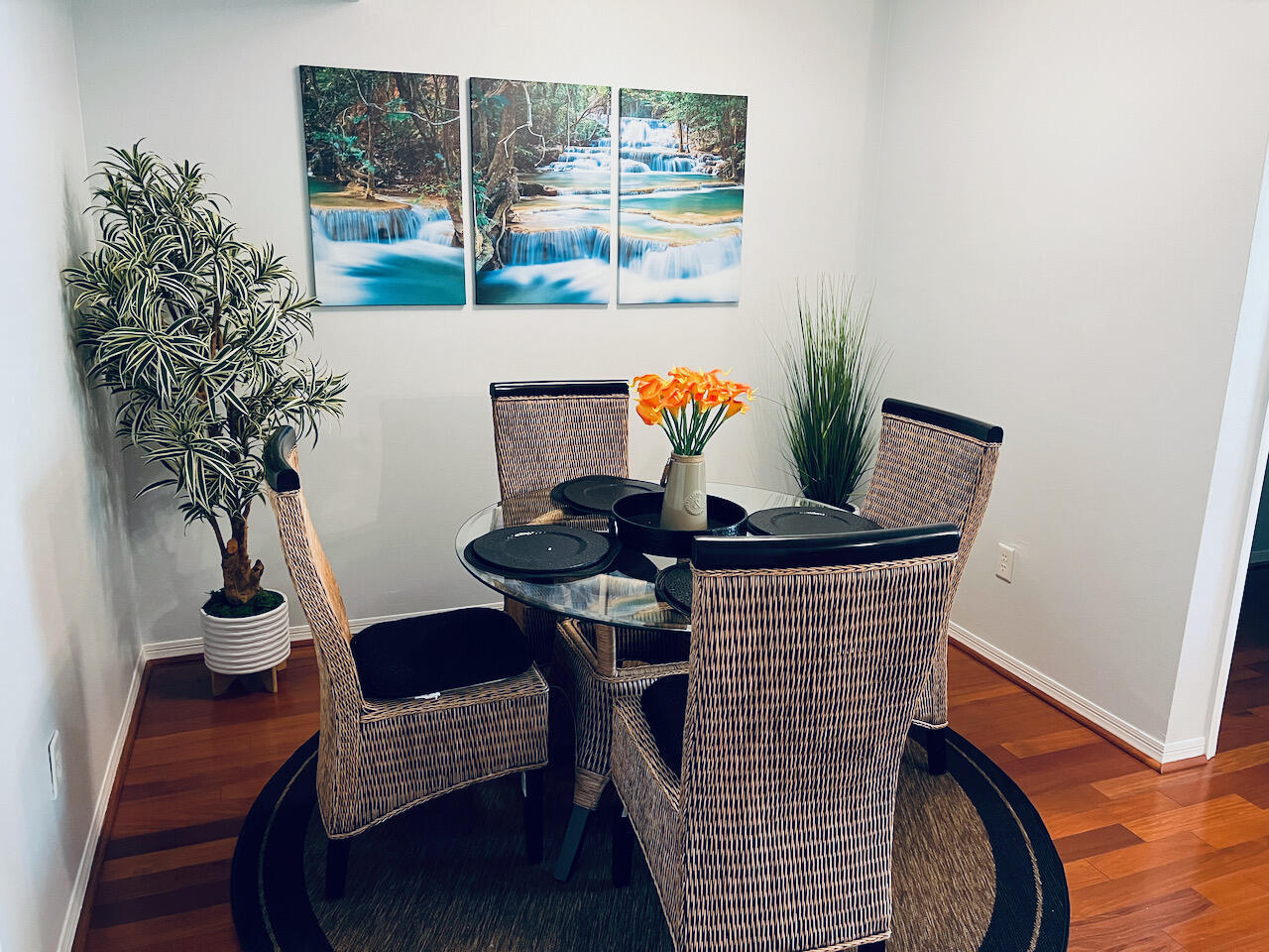 600 S Dixie Highway 522