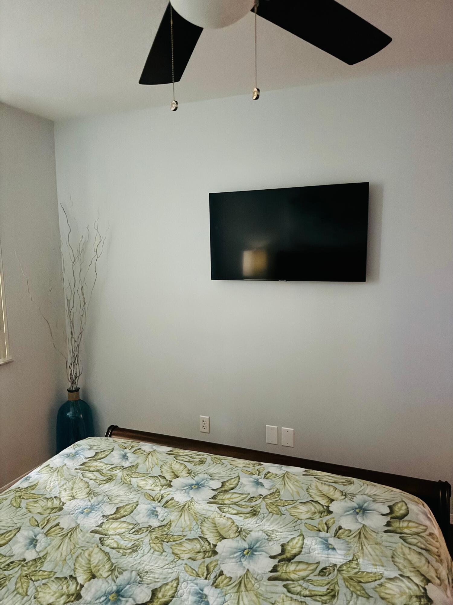 Prado Condo - Residential