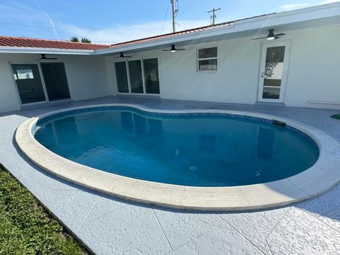 Tiny photo for 28 SW 9th Avenue, Boca Raton, FL 33486 (MLS # B26033497)
