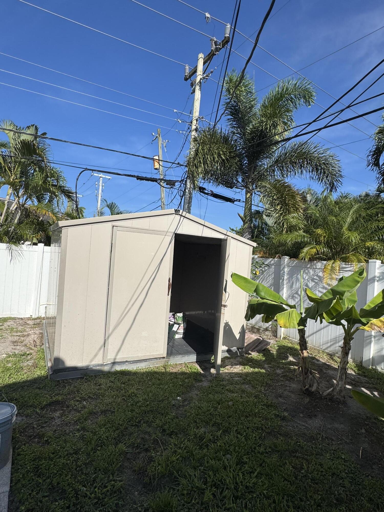 PALMETTO PARK TERRACE UNIT 1 - Residential