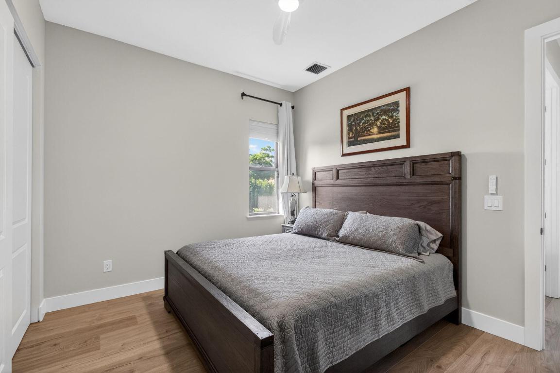 Woodmere Acres - Residential