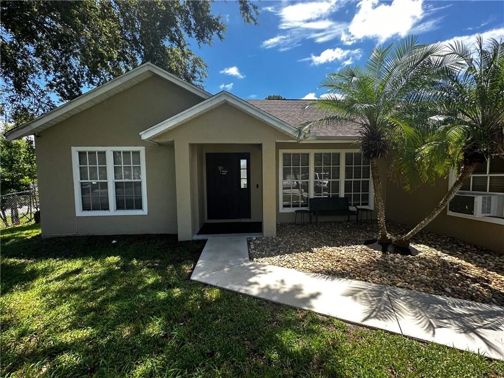 Photo of 3401 SW Emden St, Port St Lucie, FL 34953 (MLS # F10388820)
