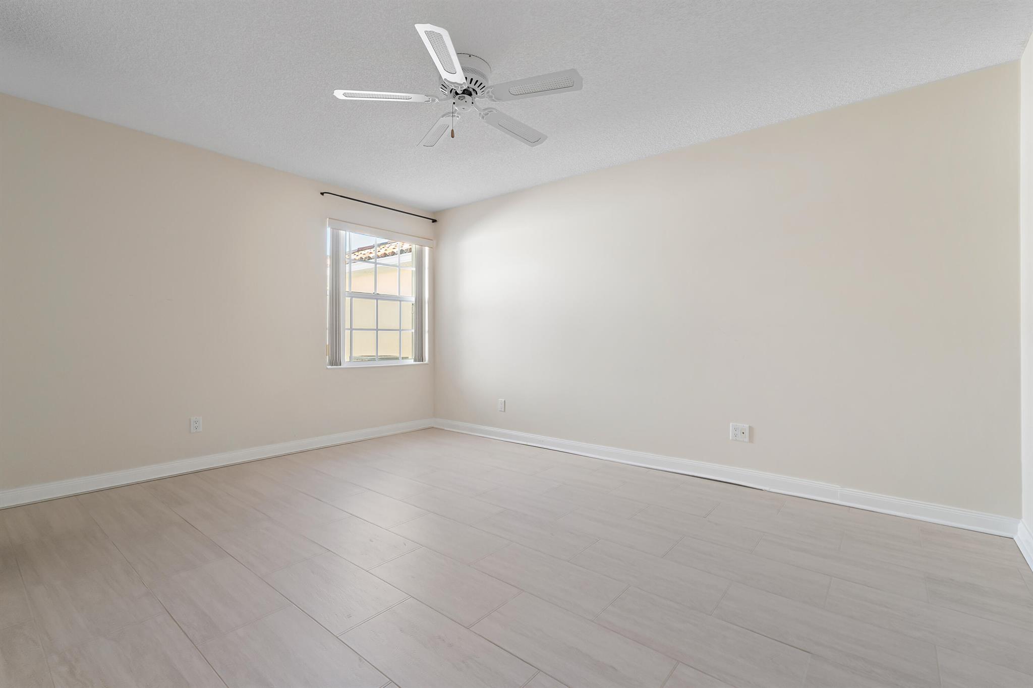 Double Tree - Residential