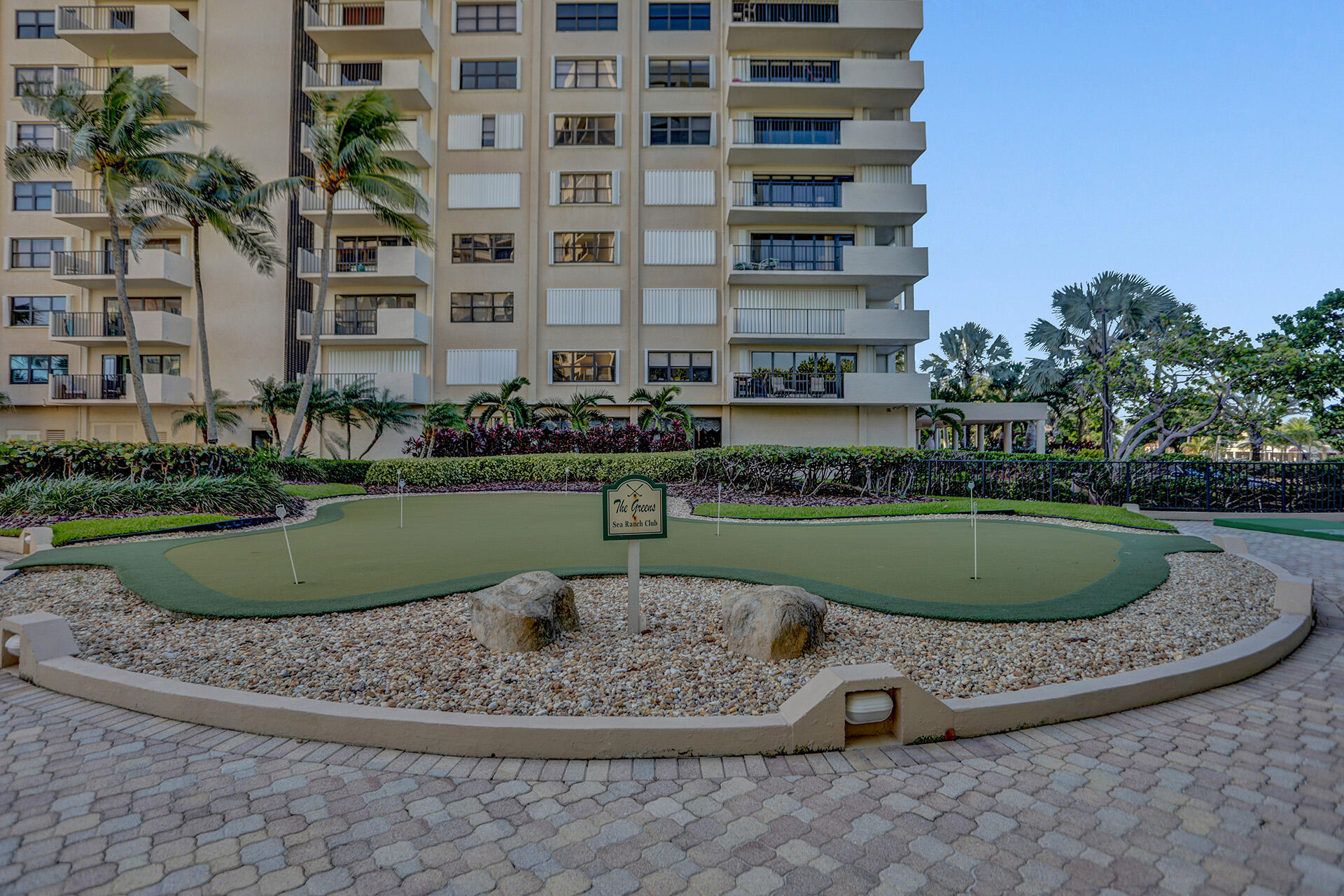 SEA RANCH CLUB B CONDO - Residential Lease