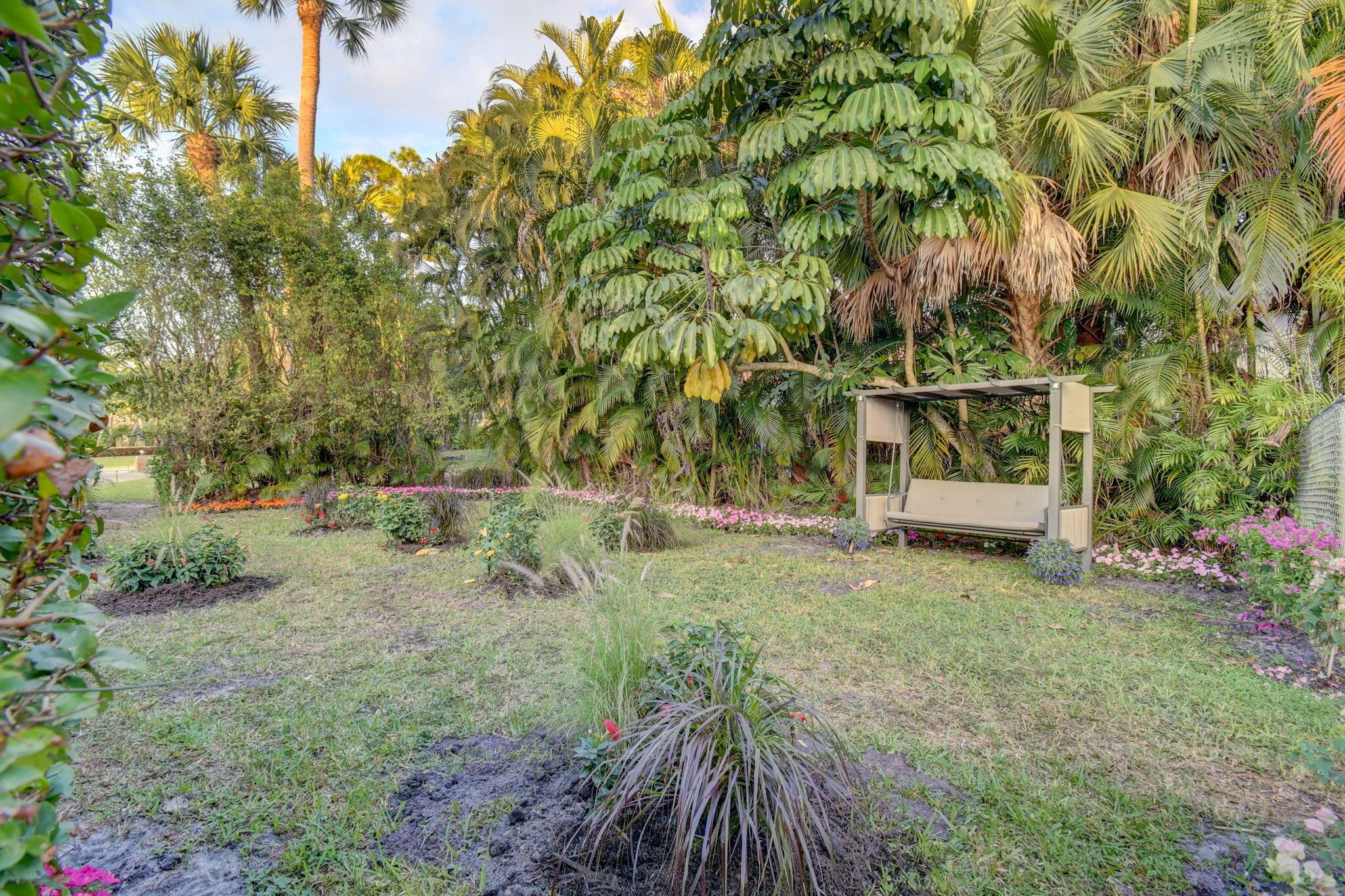 PINEWOOD OF WELLINGTON - Residential Lease