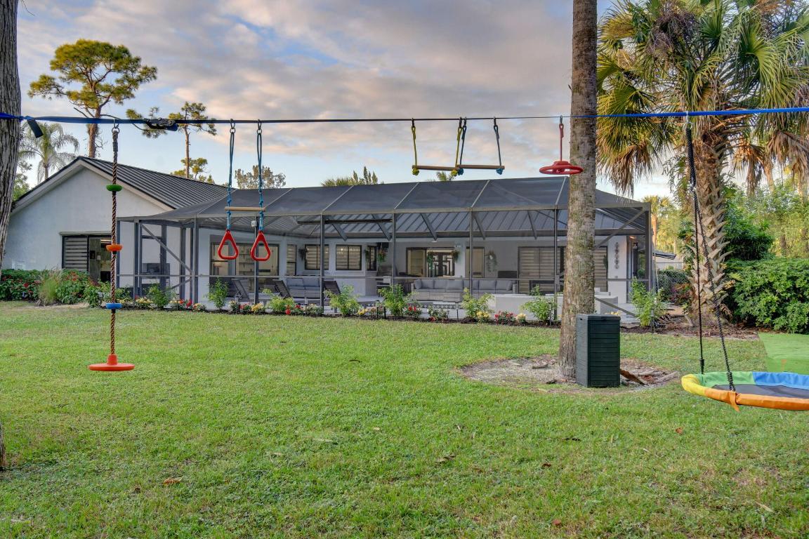 PINEWOOD OF WELLINGTON - Residential Lease