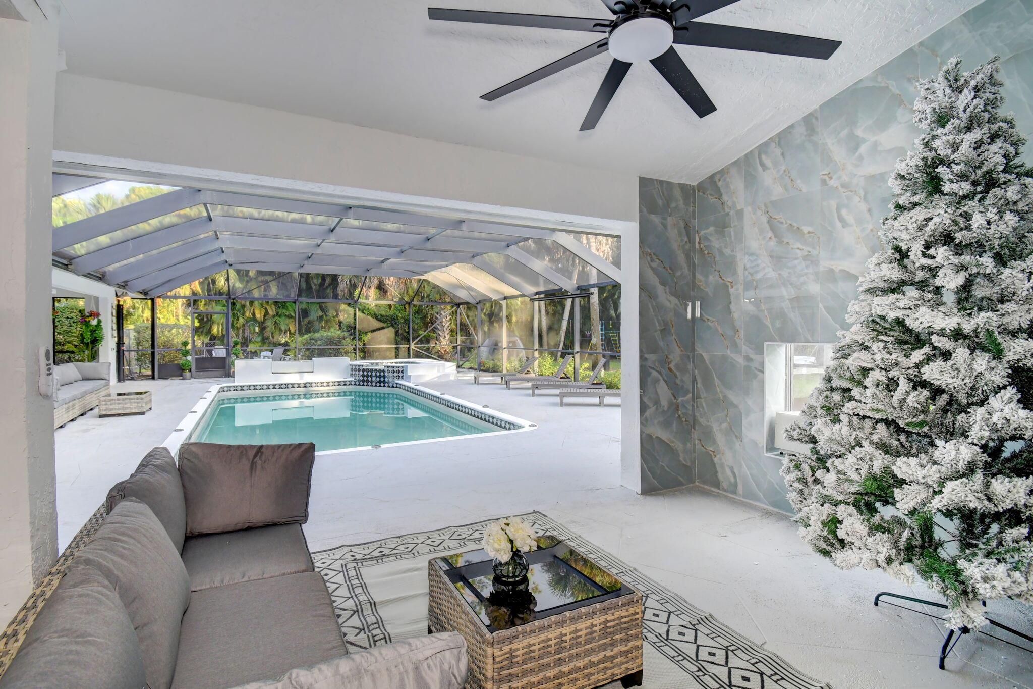 PINEWOOD OF WELLINGTON - Residential Lease