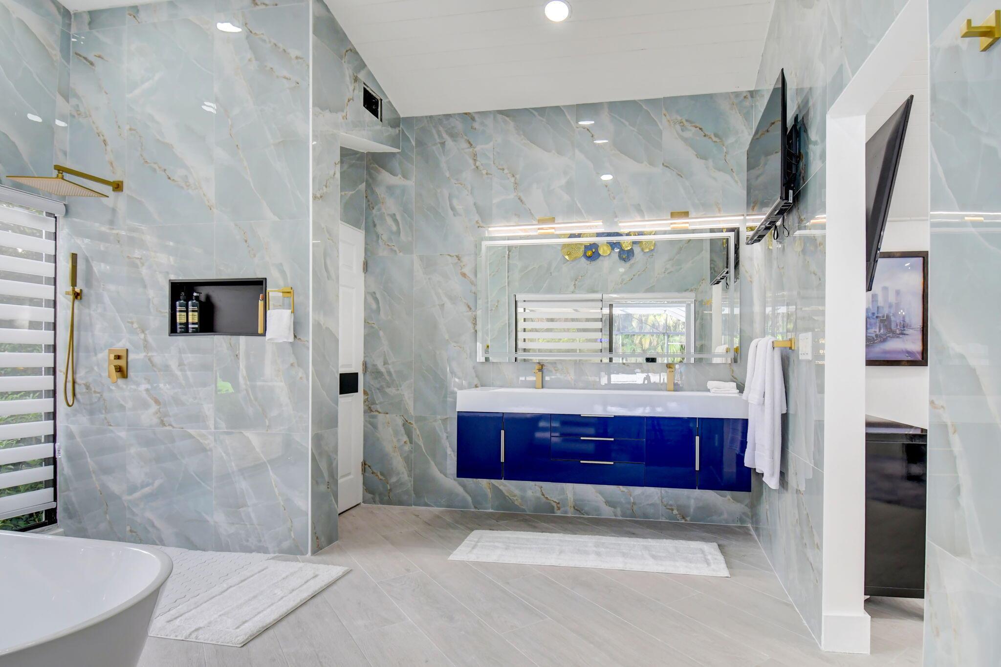 PINEWOOD OF WELLINGTON - Residential Lease