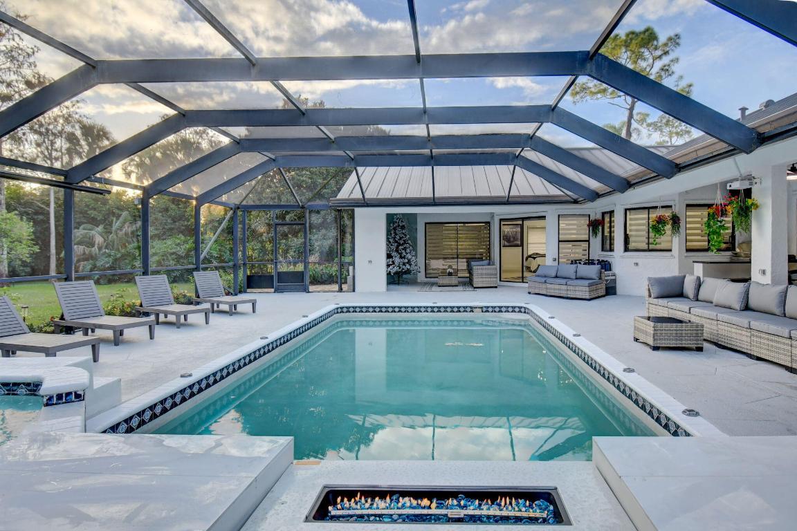 PINEWOOD OF WELLINGTON - Residential Lease