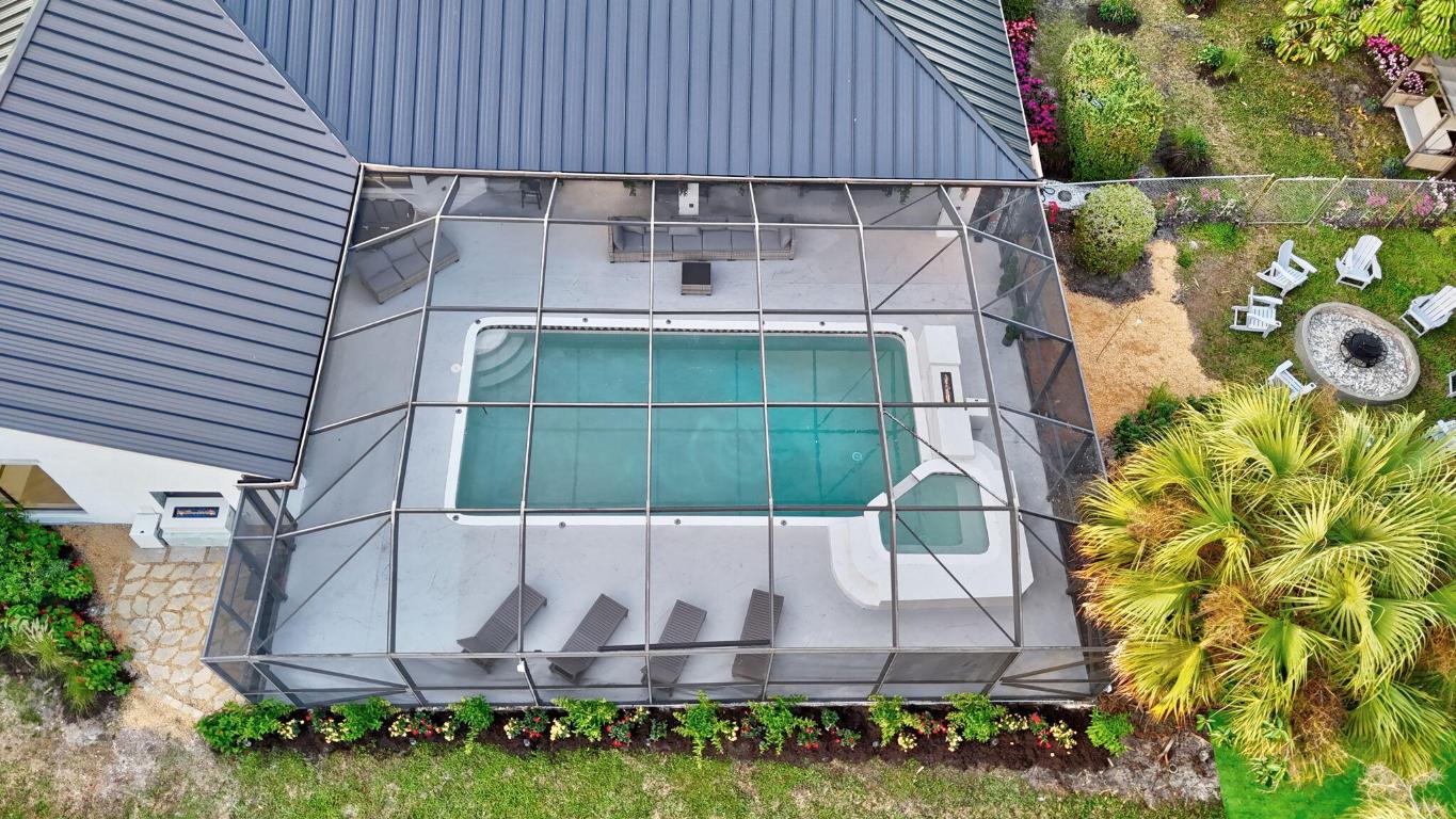 PINEWOOD OF WELLINGTON - Residential Lease