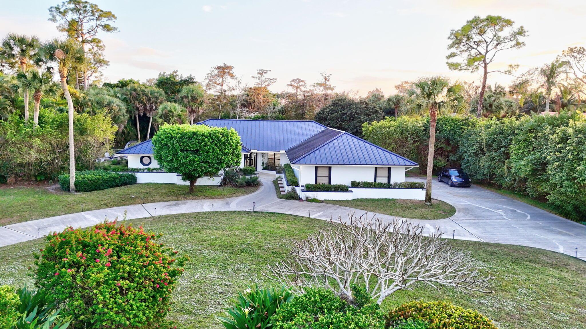 PINEWOOD OF WELLINGTON - Residential Lease