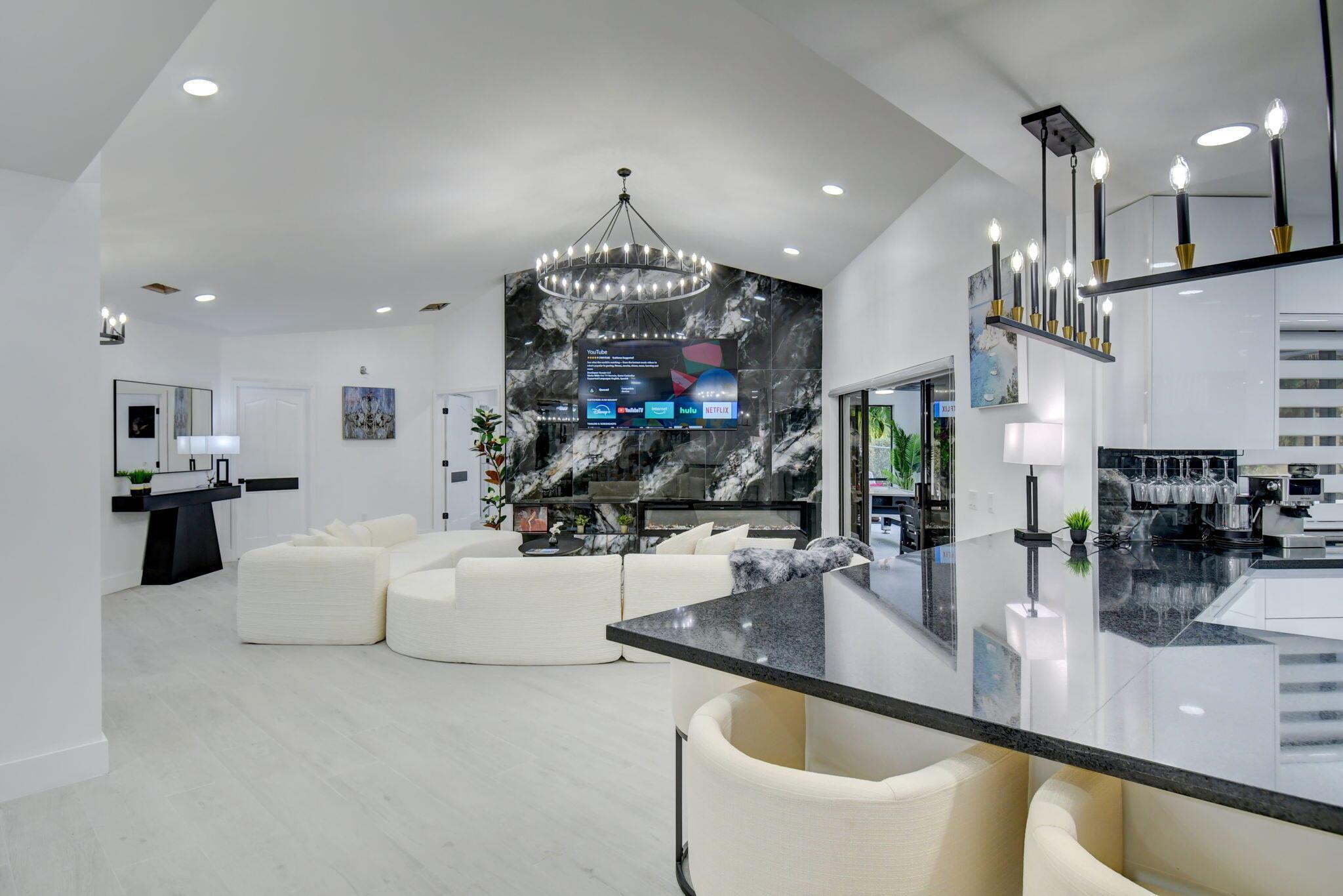 PINEWOOD OF WELLINGTON - Residential Lease