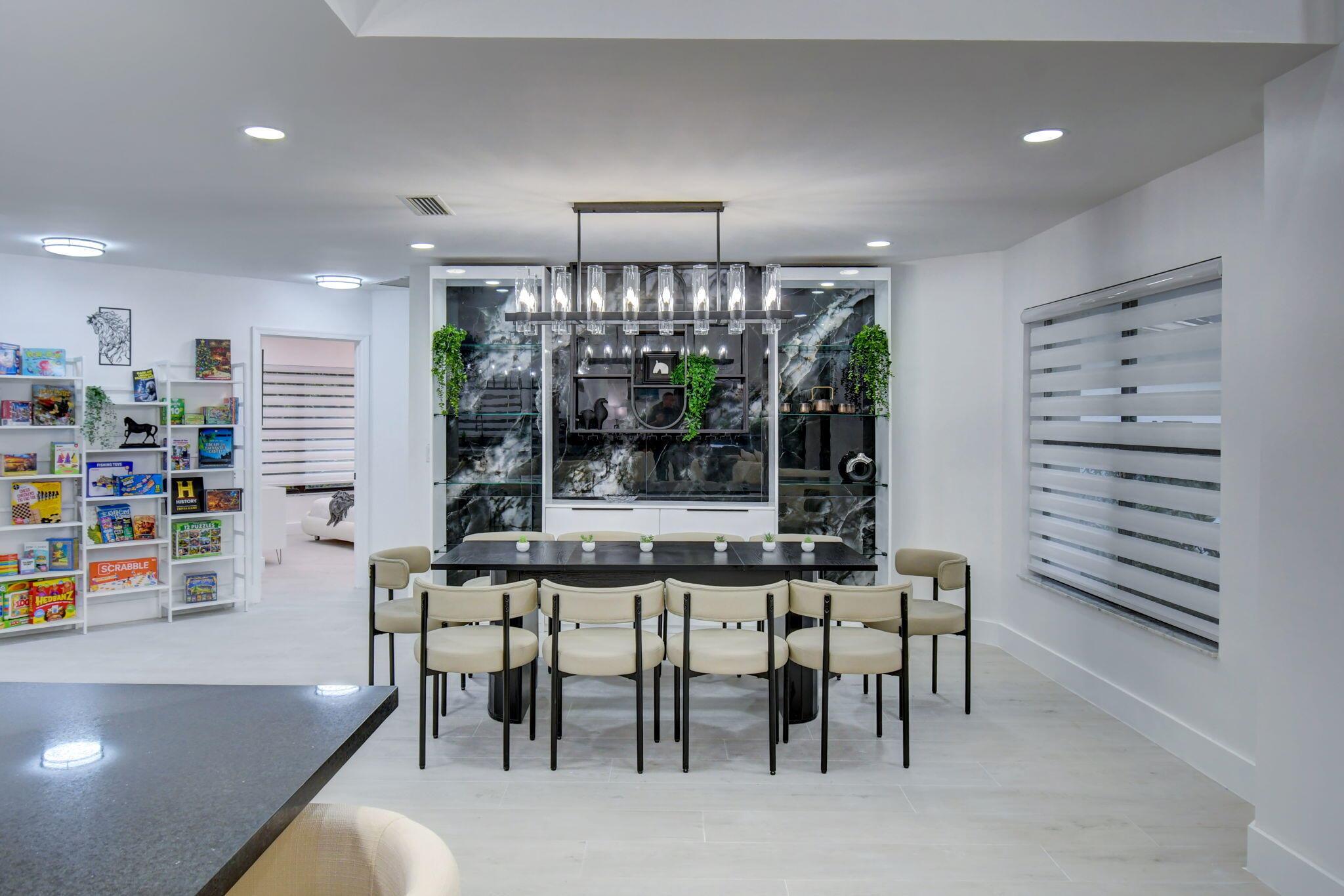 PINEWOOD OF WELLINGTON - Residential Lease