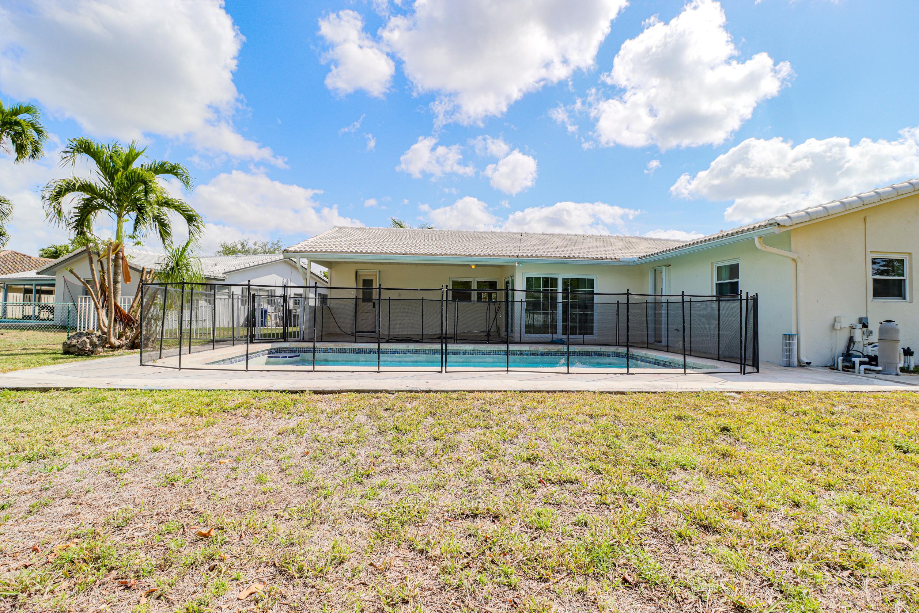 RAMBLEWOOD SOUTH - Residential Lease