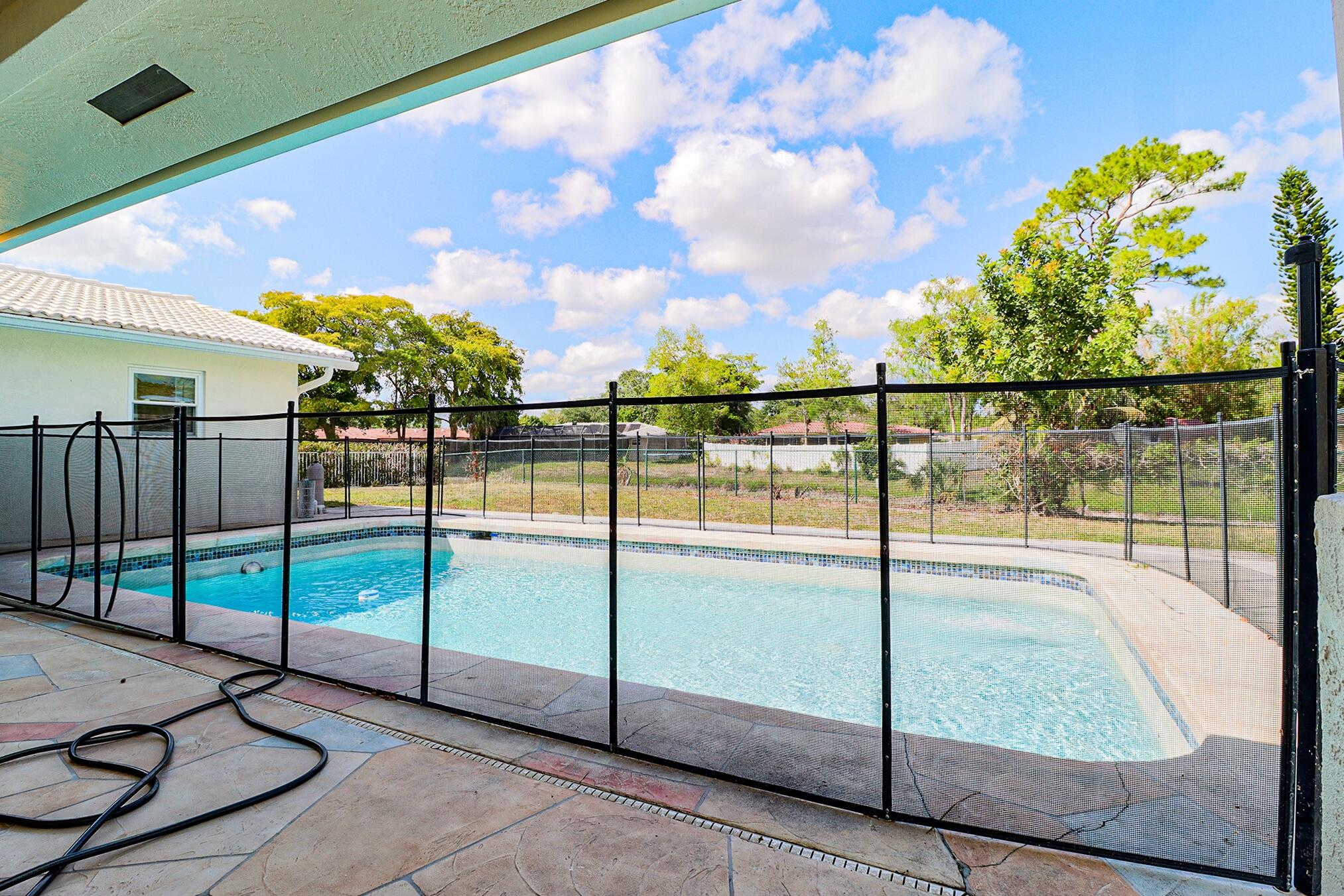 RAMBLEWOOD SOUTH - Residential Lease