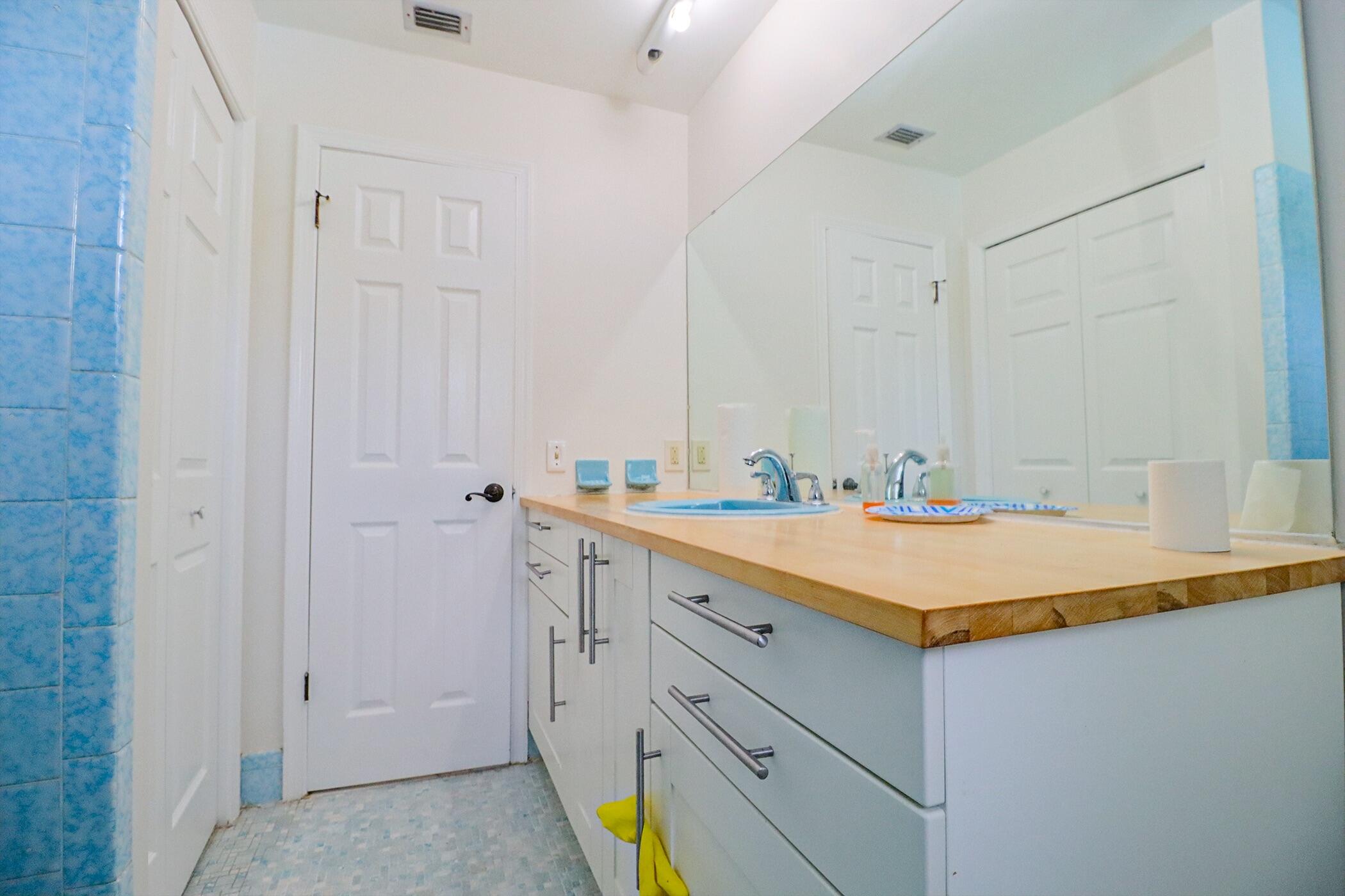 RAMBLEWOOD SOUTH - Residential Lease