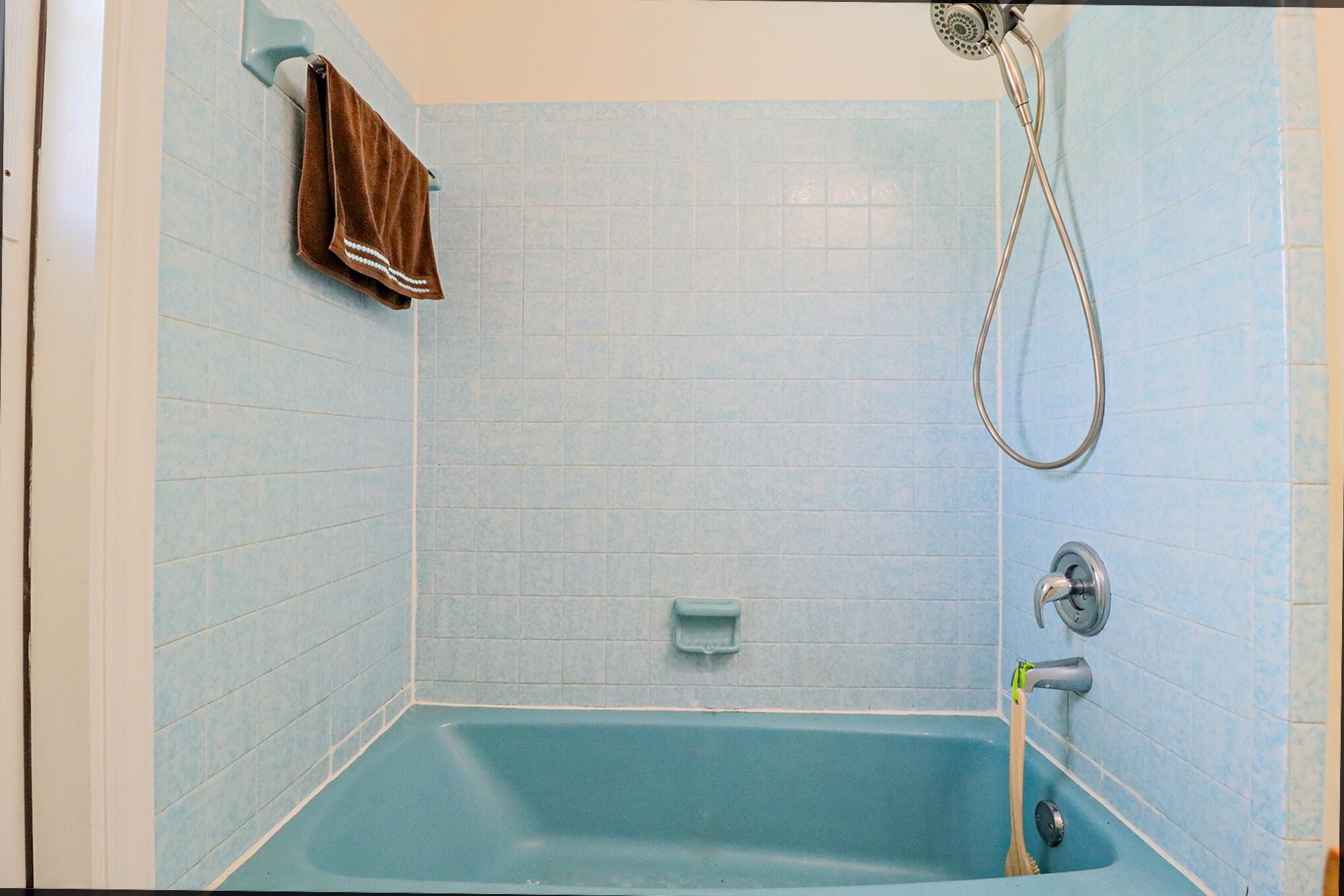 RAMBLEWOOD SOUTH - Residential Lease