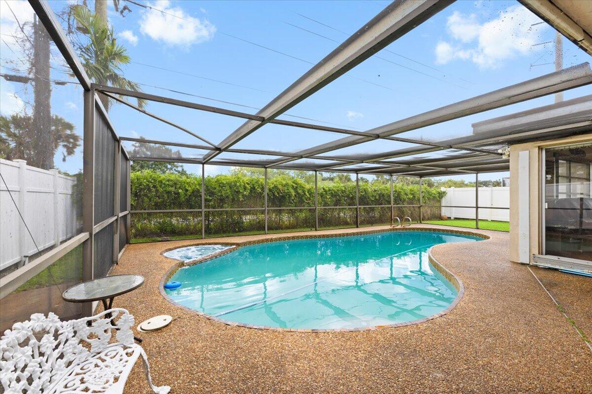 MIRAMAR ISLES SEC 1 - Residential