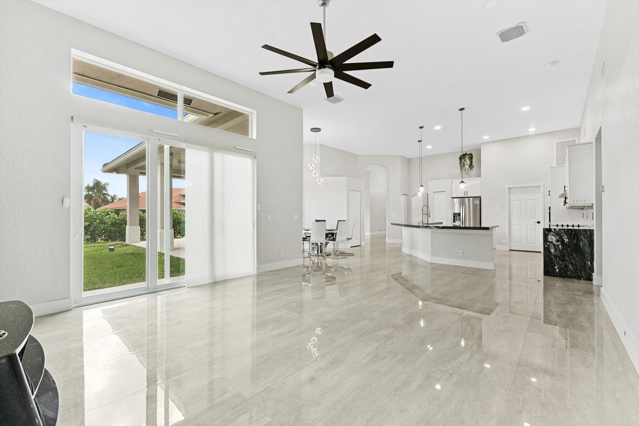BOCA ISLES SOUTH PH 5E - Residential Lease