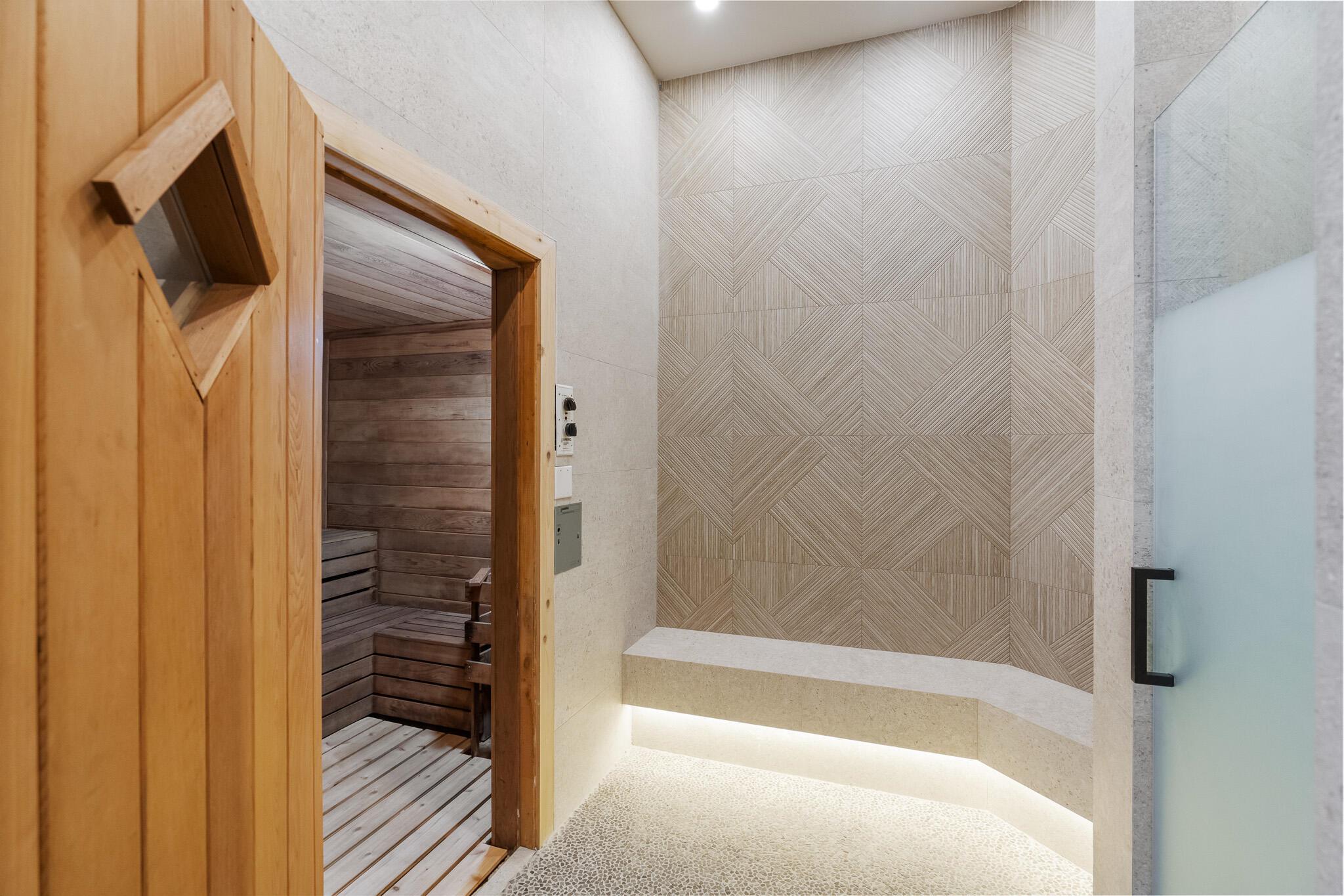 BOCA ISLES SOUTH PH 5E - Residential Lease