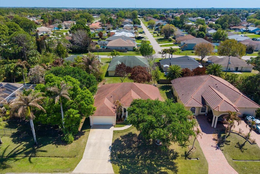 Photo of 1717 SW Erie Street, Port Saint Lucie, FL 34953 (MLS # B26006227)