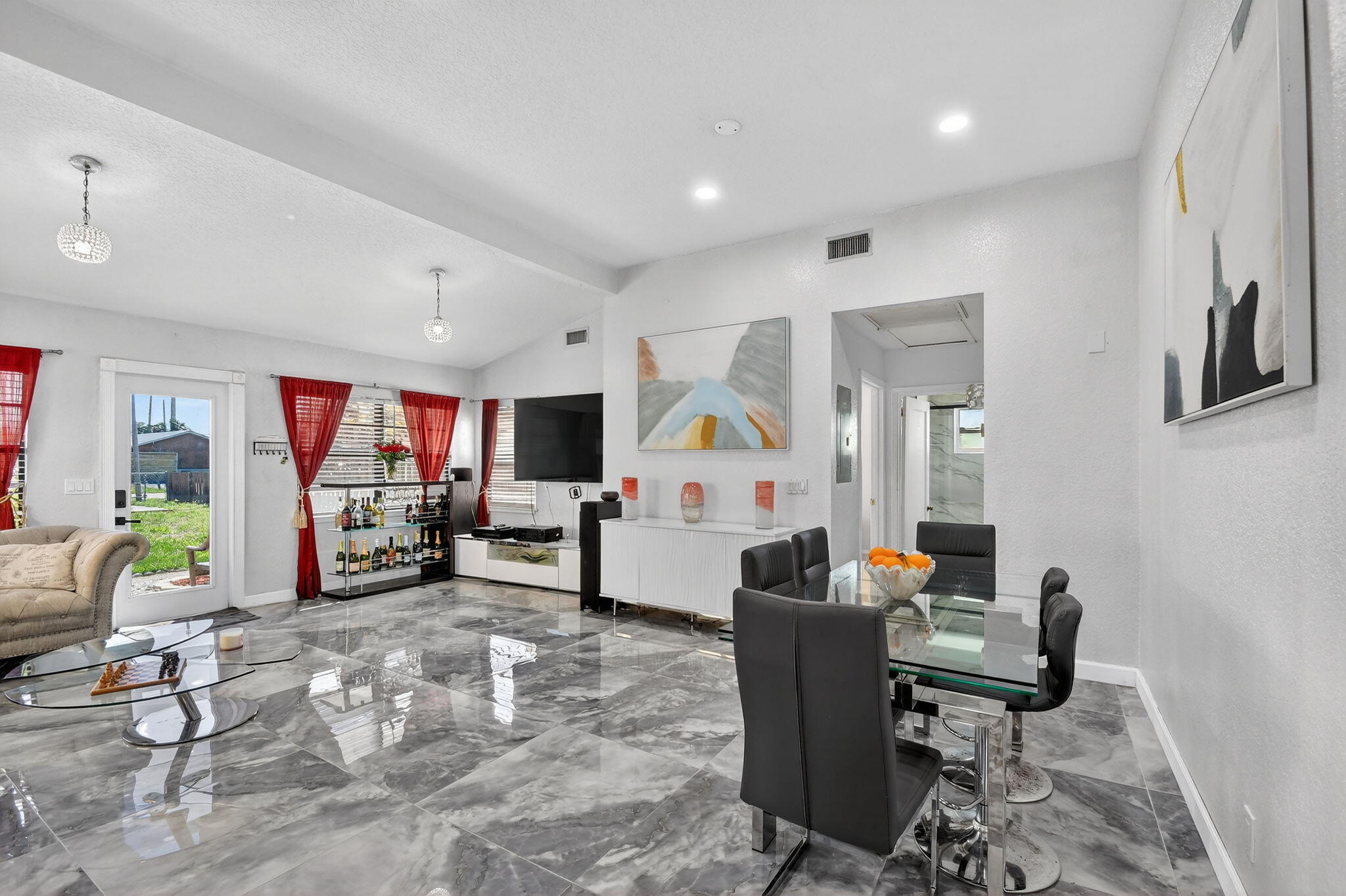 GREENACRES 2 - Residential