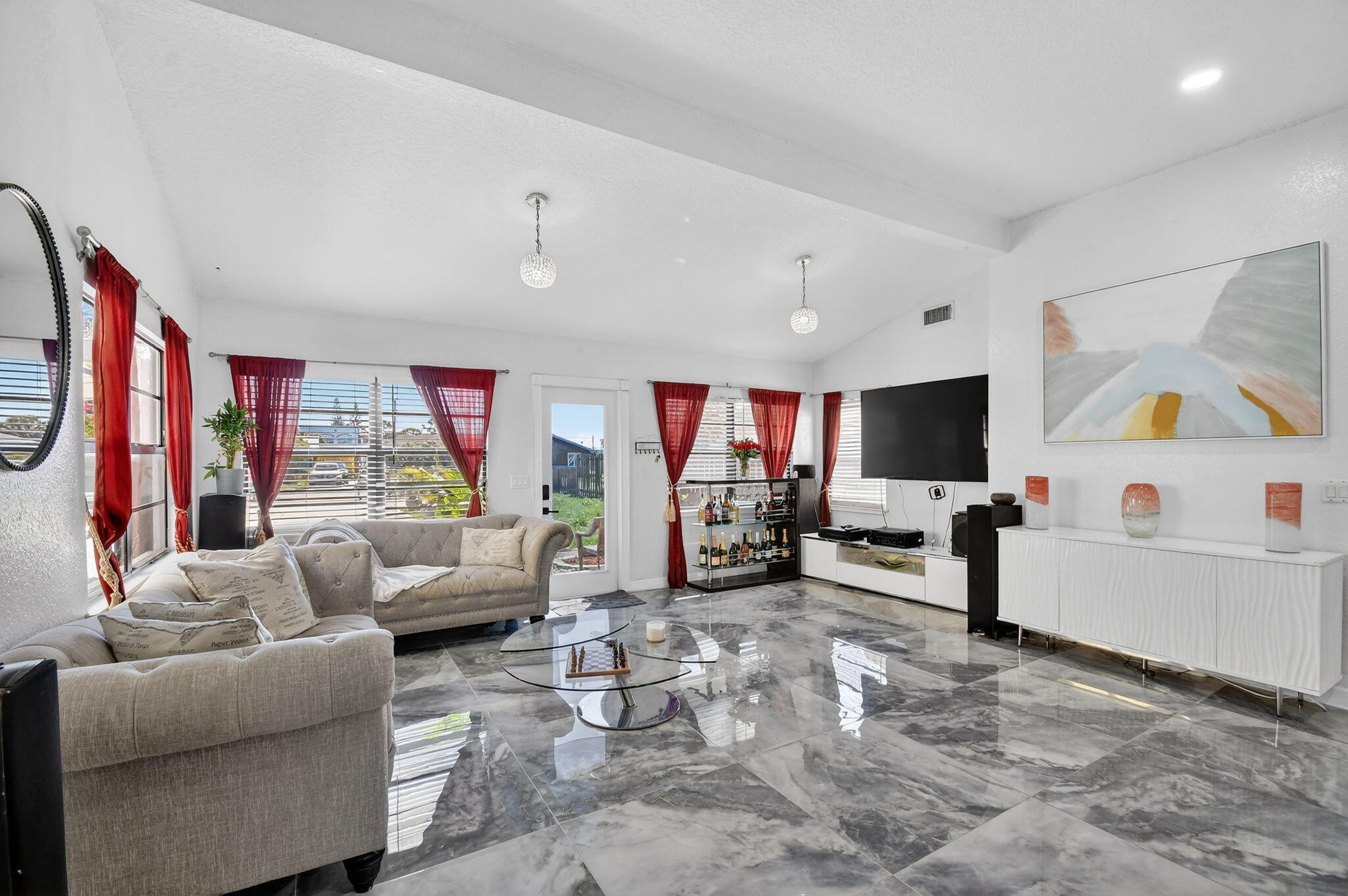 GREENACRES 2 - Residential